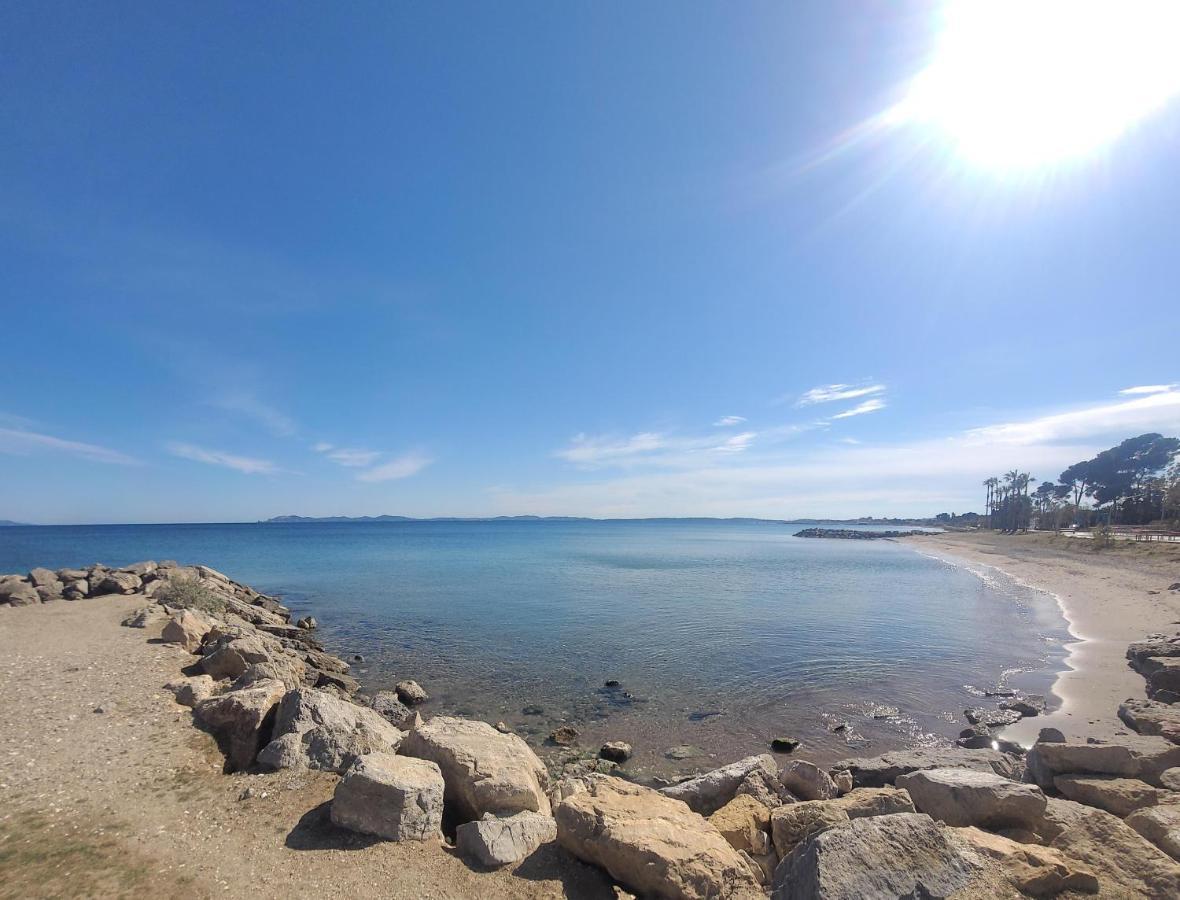 Апартаменты T2 Bord De Mer - Les Embruns Йер Экстерьер фото